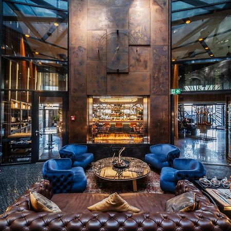 โรงแรมคลาร์ก บูดาเปสต์ ภายนอก รูปภาพ The lobby of the hotel