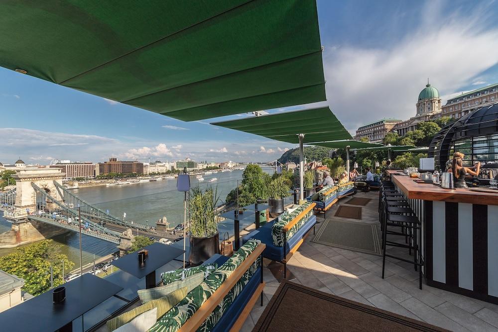 โรงแรมคลาร์ก บูดาเปสต์ ภายนอก รูปภาพ The 360° Sky Bar
